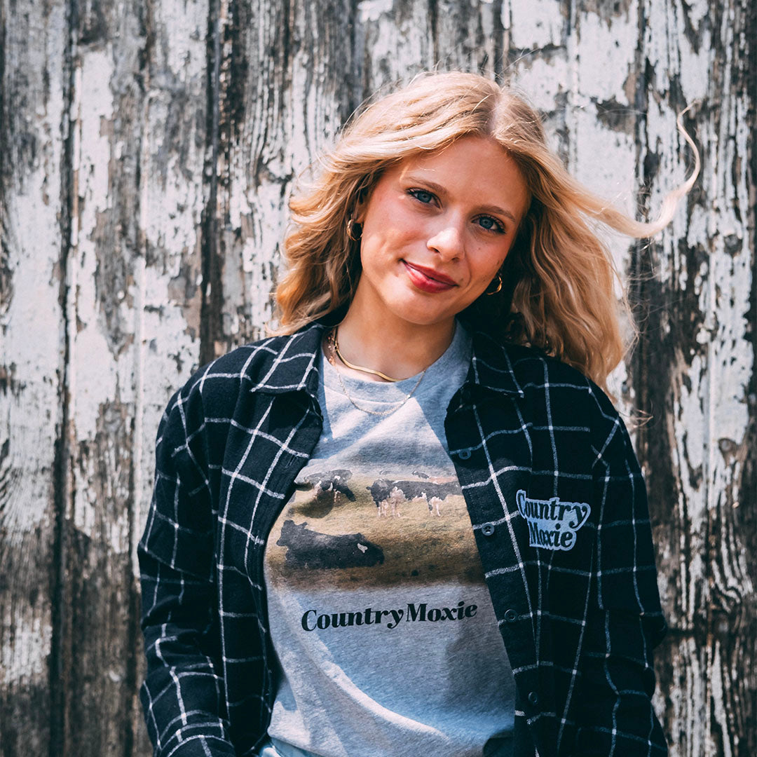 Grazing Cattle Lightweight T-Shirt